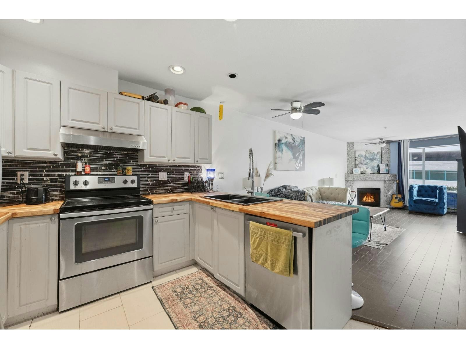 105-1153 Vidal Street, Surrey, BC, V4B 3T4 - 7