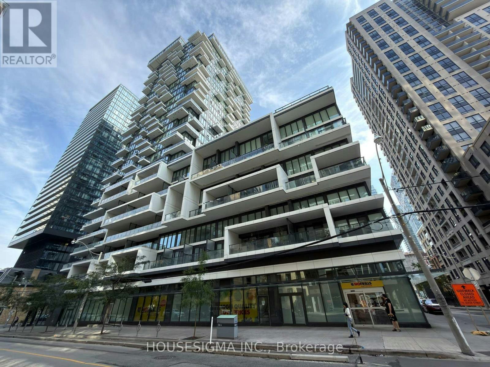 77 Shuter Street, Toronto, ON, M5B 0B8 - 2