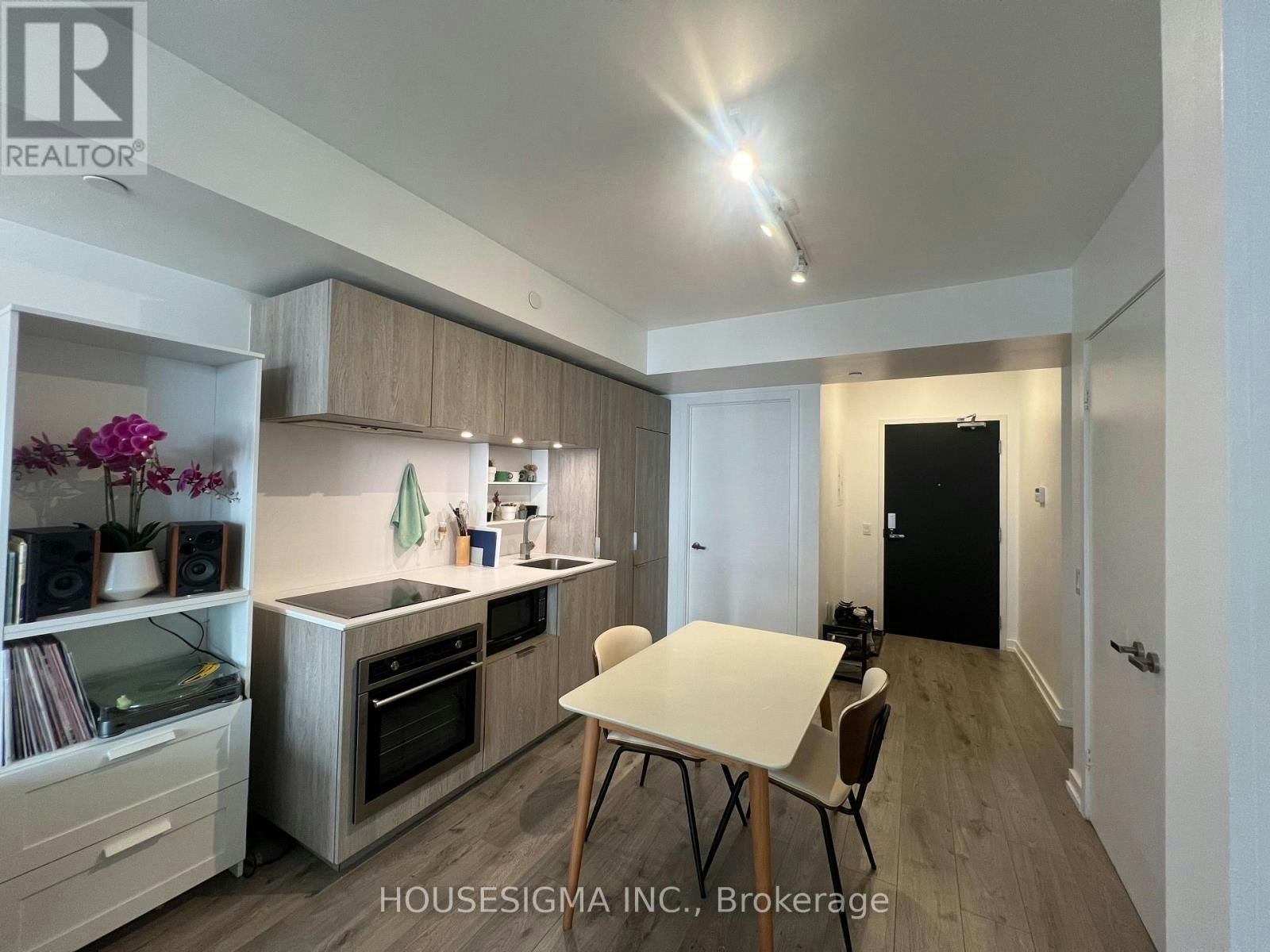77 Shuter Street, Toronto, ON, M5B 0B8 - 4