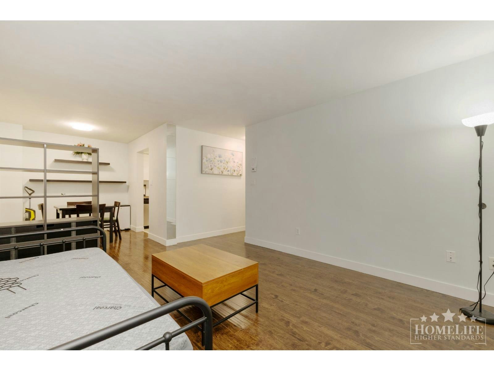 114-10644 151a Street, Surrey, BC, V3R 8R3 - 4