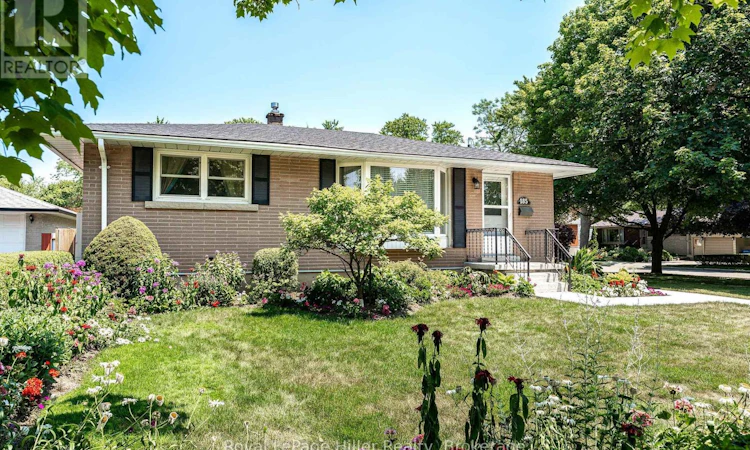 185 Strachan Street