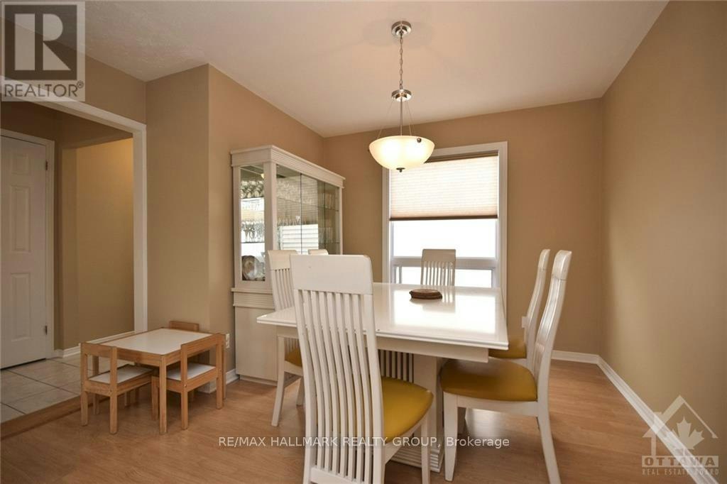 417 Pauline Charron Place, Ottawa, ON, K1L 8L4 - 3