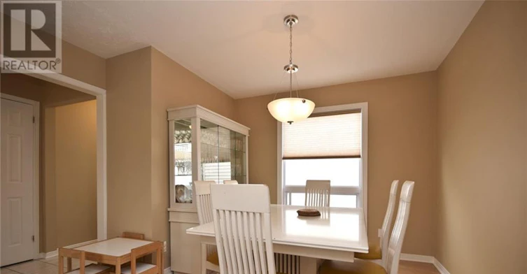417 Pauline Charron Place, Ottawa, ON, K1L 8L4 - 3