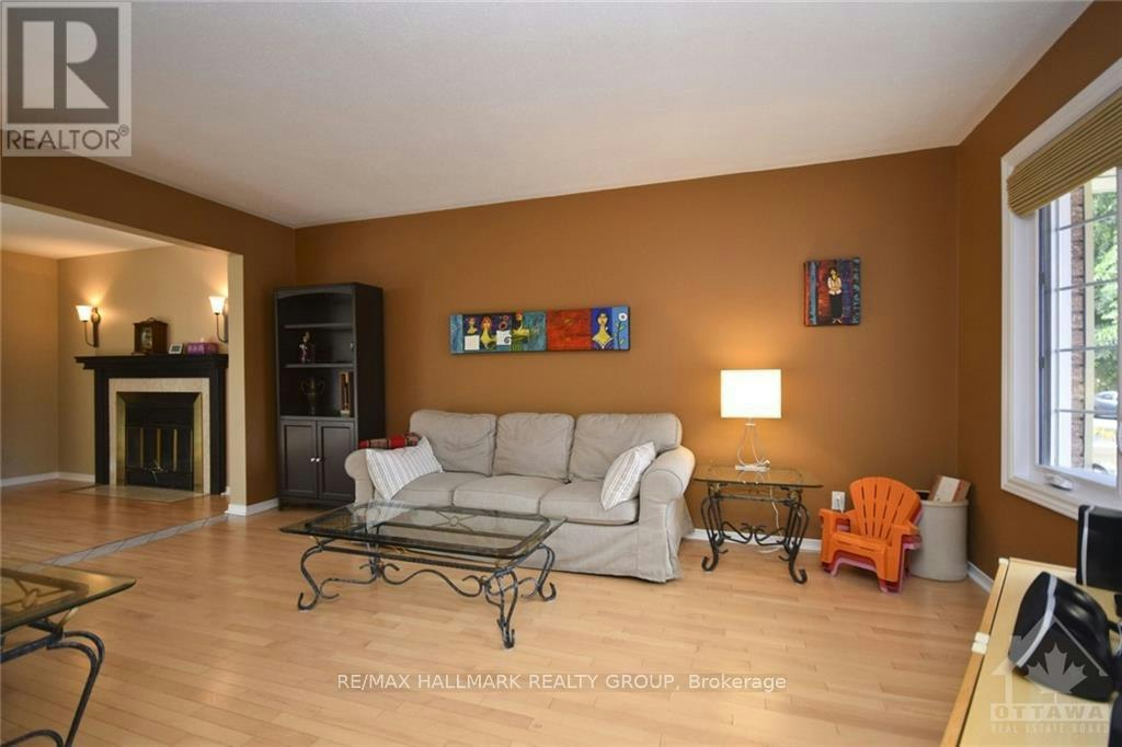 417 Pauline Charron Place, Ottawa, ON, K1L 8L4 - 5