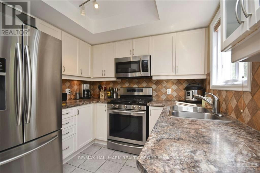 417 Pauline Charron Place, Ottawa, ON, K1L 8L4 - 11