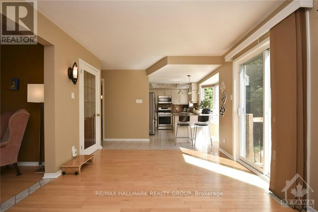 417 Pauline Charron Place, Ottawa, ON, K1L 8L4 - 8