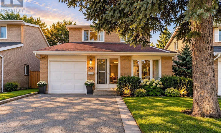 58 Ambercroft Boulevard