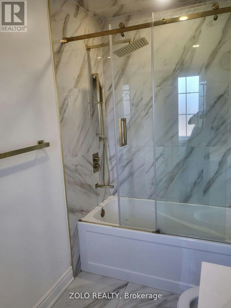 28 Spring Valley Court S, Brampton, ON, L6P 2E6 - 11