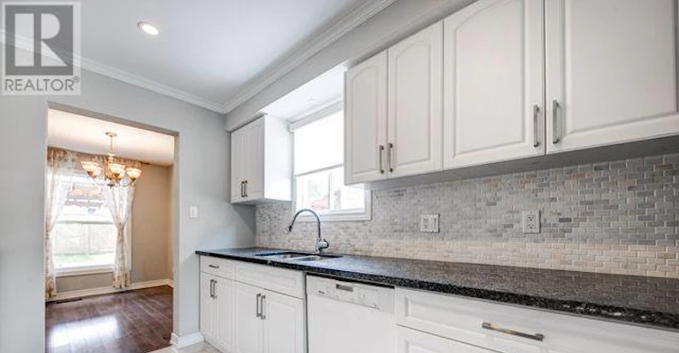 531 Beaver Court, Milton, ON, L9T 4A8 - 4
