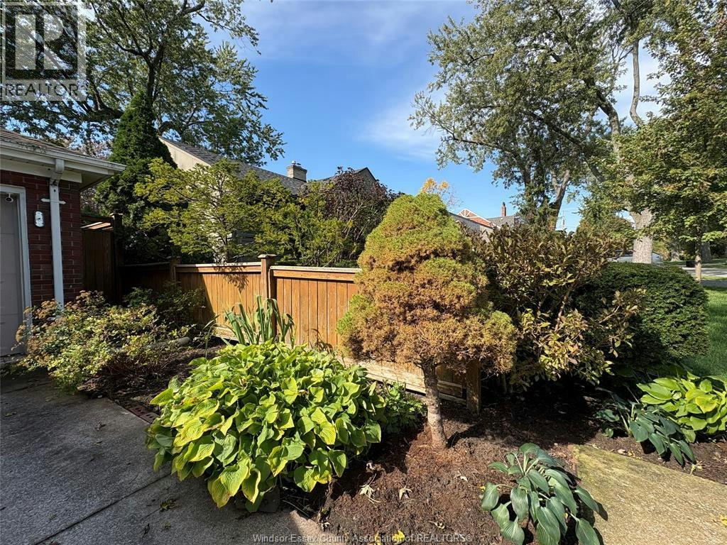 3155 Randolph Avenue West, Windsor, ON, N9E 3E5 - 22