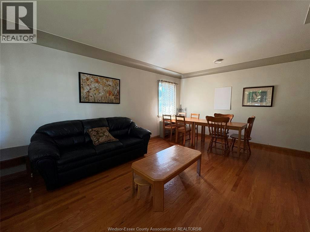 3155 Randolph Avenue West, Windsor, ON, N9E 3E5 - 6