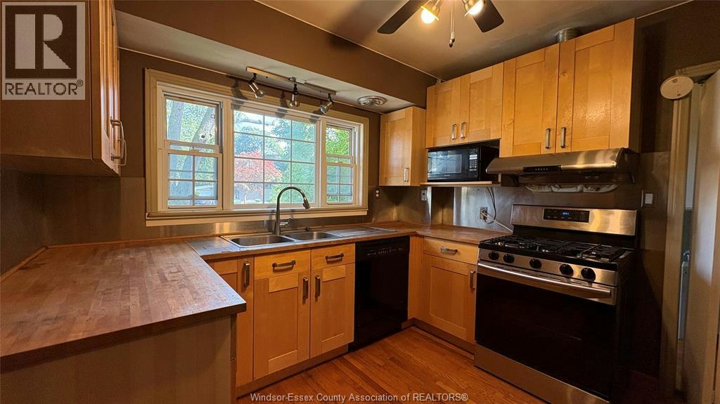 3155 Randolph Avenue West, Windsor, ON, N9E 3E5 - 7