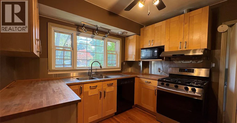 3155 Randolph Avenue West, Windsor, ON, N9E 3E5 - 7