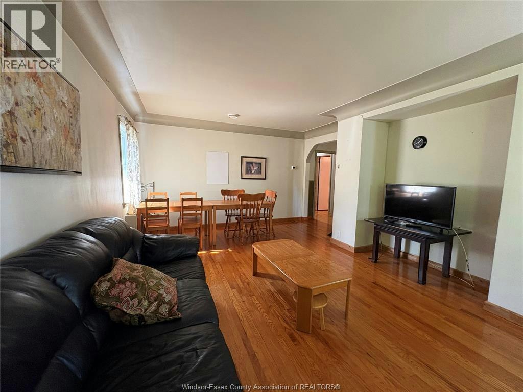 3155 Randolph Avenue West, Windsor, ON, N9E 3E5 - 4