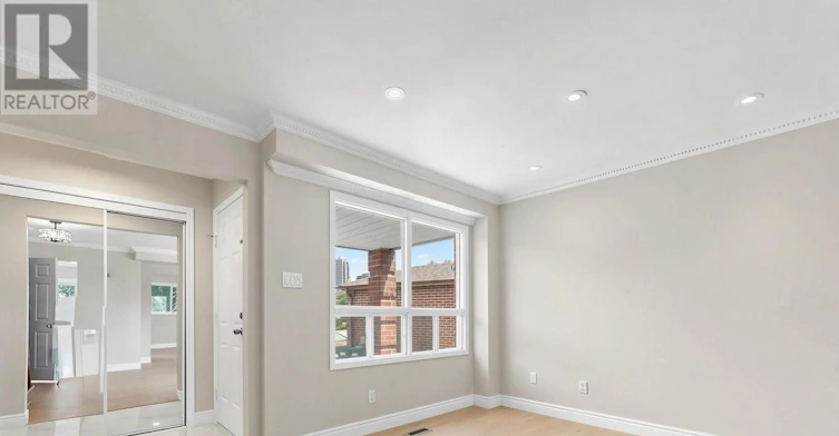 4749 Empire Crescent, Mississauga, ON, L5R 1M6 - 4