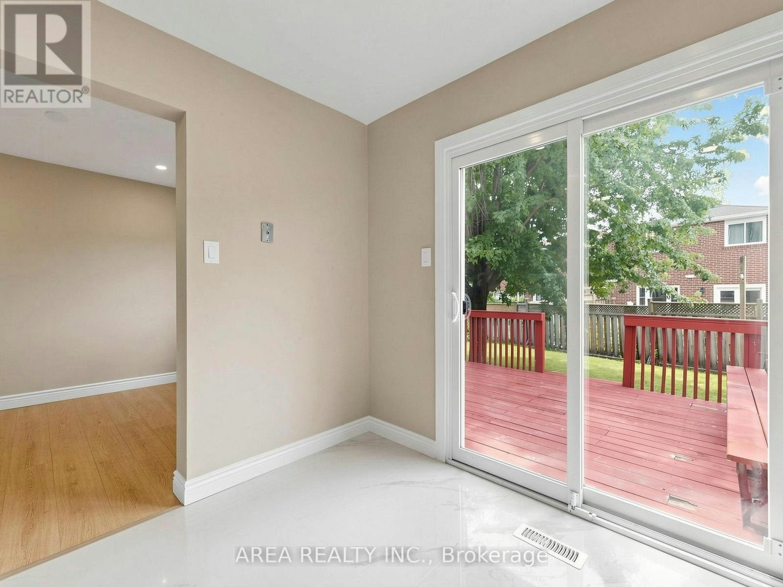 4749 Empire Crescent, Mississauga, ON, L5R 1M6 - 16