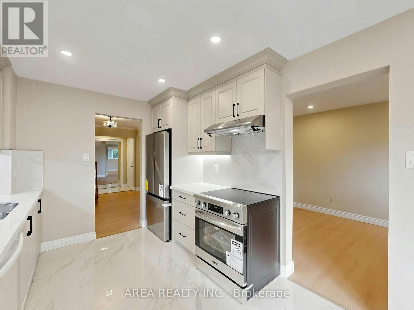 4749 Empire Crescent, Mississauga, ON, L5R 1M6 - 13