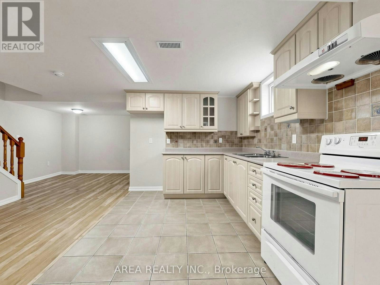 4749 Empire Crescent, Mississauga, ON, L5R 1M6 - 39