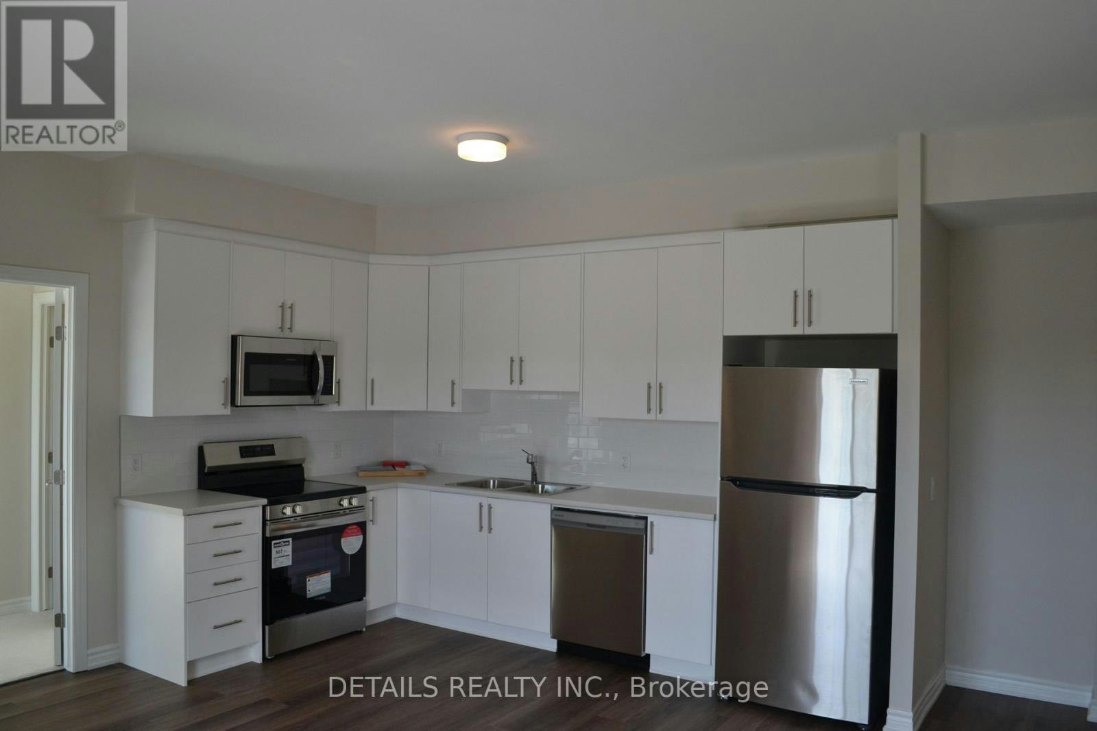 220-397 Codds Road, Ottawa, ON, K1K 5C7 - 8