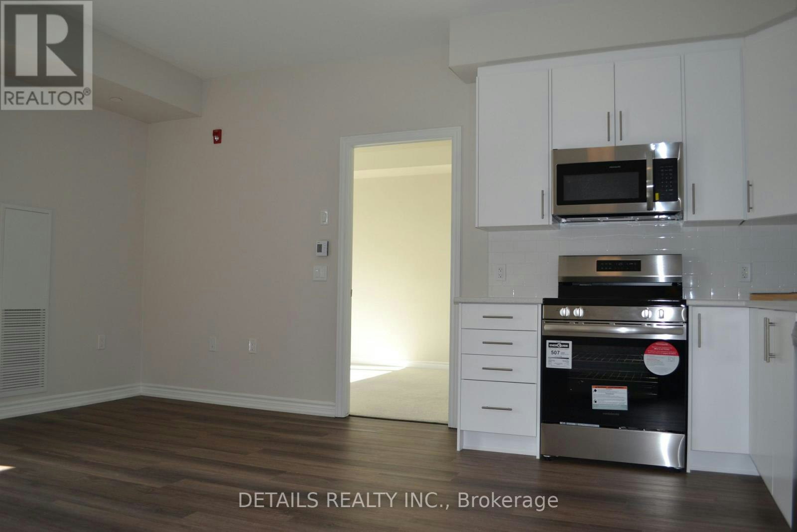220-397 Codds Road, Ottawa, ON, K1K 5C7 - 6