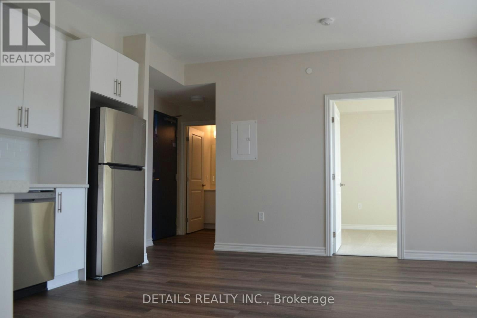 220-397 Codds Road, Ottawa, ON, K1K 5C7 - 5