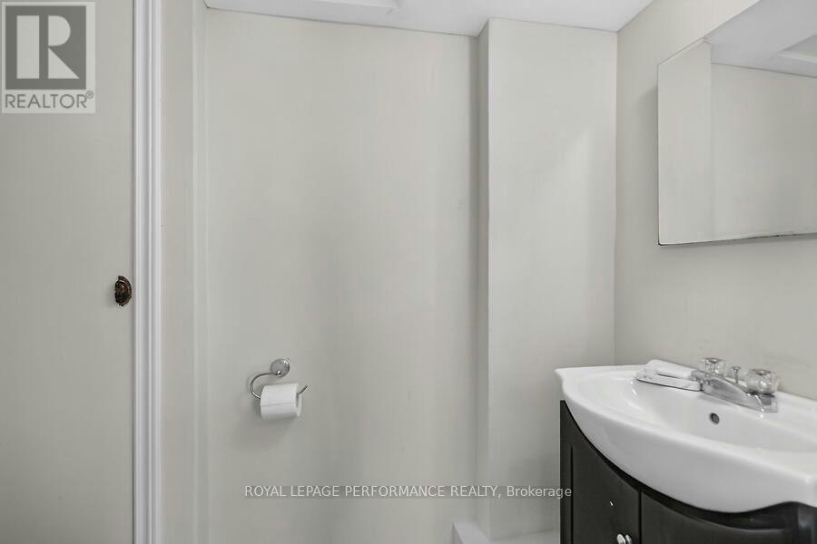 964 Connaught Avenue, Ottawa, ON, K2B 5M9 - 24