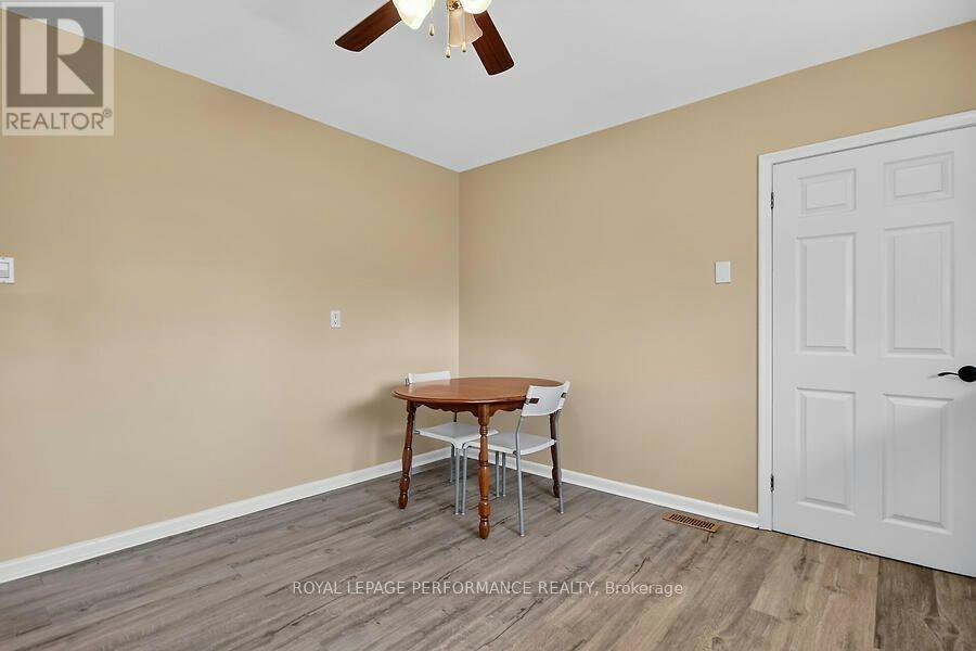 964 Connaught Avenue, Ottawa, ON, K2B 5M9 - 9