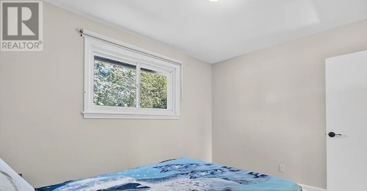 964 Connaught Avenue, Ottawa, ON, K2B 5M9 - 11