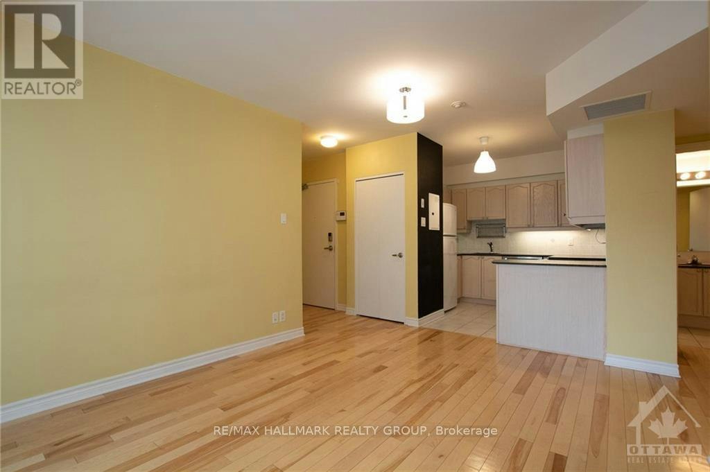 1405-445 Laurier Avenue W, Ottawa, ON, K1R 0A2 - 12