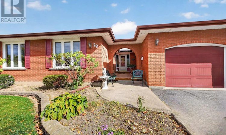 28 Glenpark Court