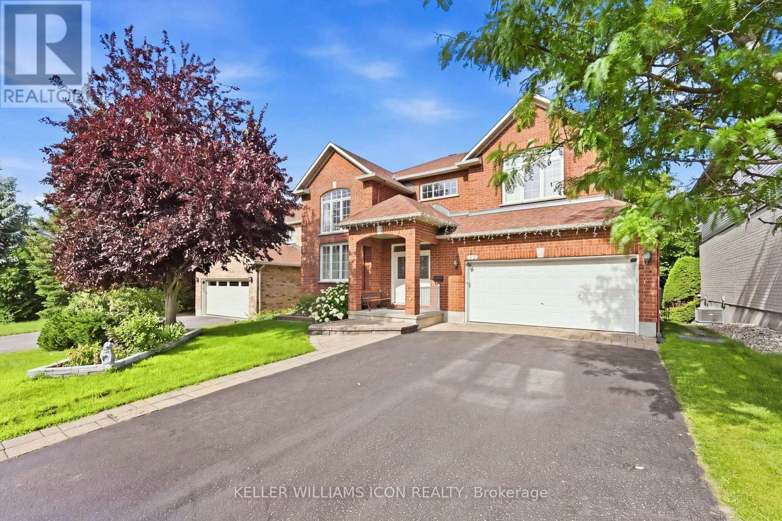 82 Broughton Street, Ottawa, ON, K2K 3N4