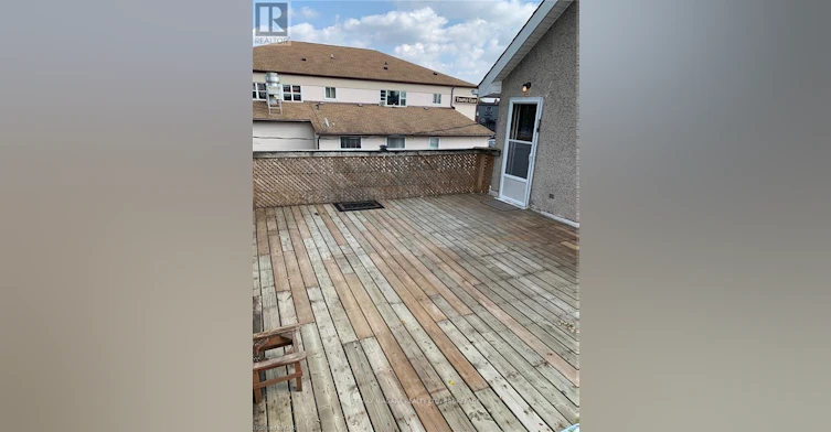 UPPER-256 Main Street EAST, Welland, ON, L3B 3W9 - 3