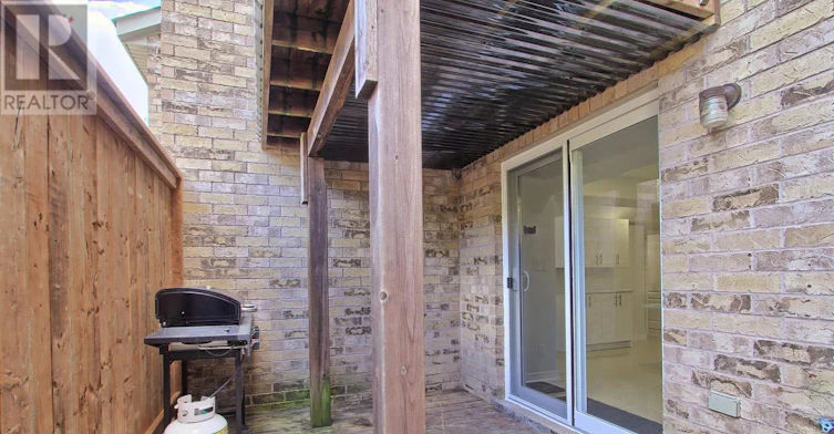 83 Laurendale Avenue, Georgina, ON, L4P 4G3 - 5