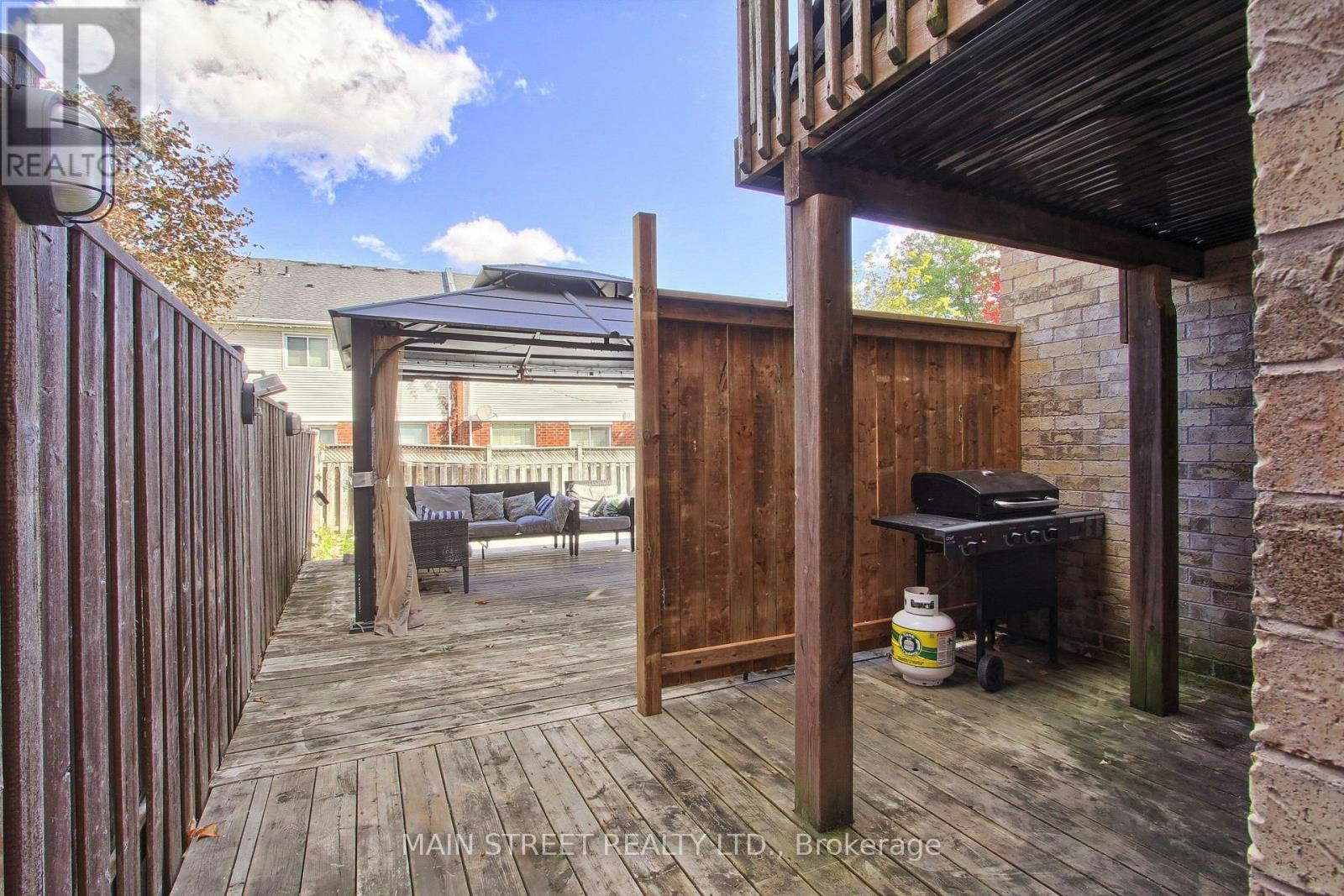 83 Laurendale Avenue, Georgina, ON, L4P 4G3 - 21