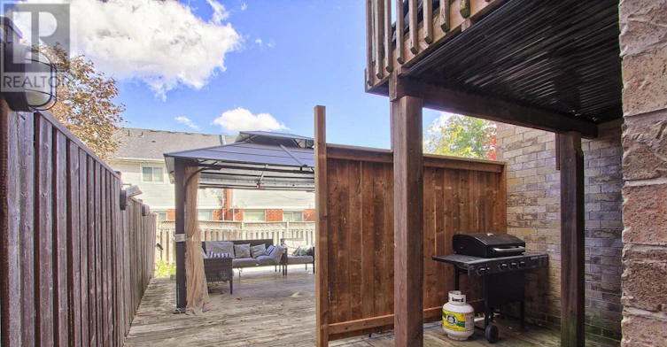 83 Laurendale Avenue, Georgina, ON, L4P 4G3 - 21