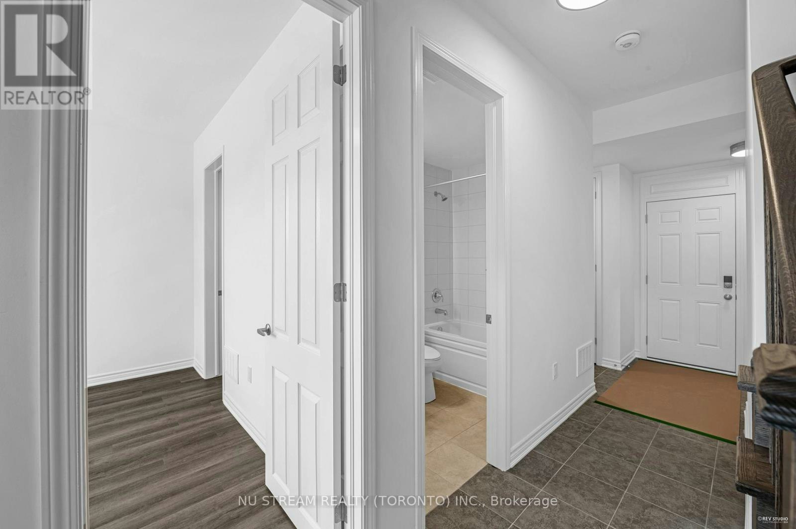 3034 Merrick Road, Oakville, ON, L6H 7G1 - 9