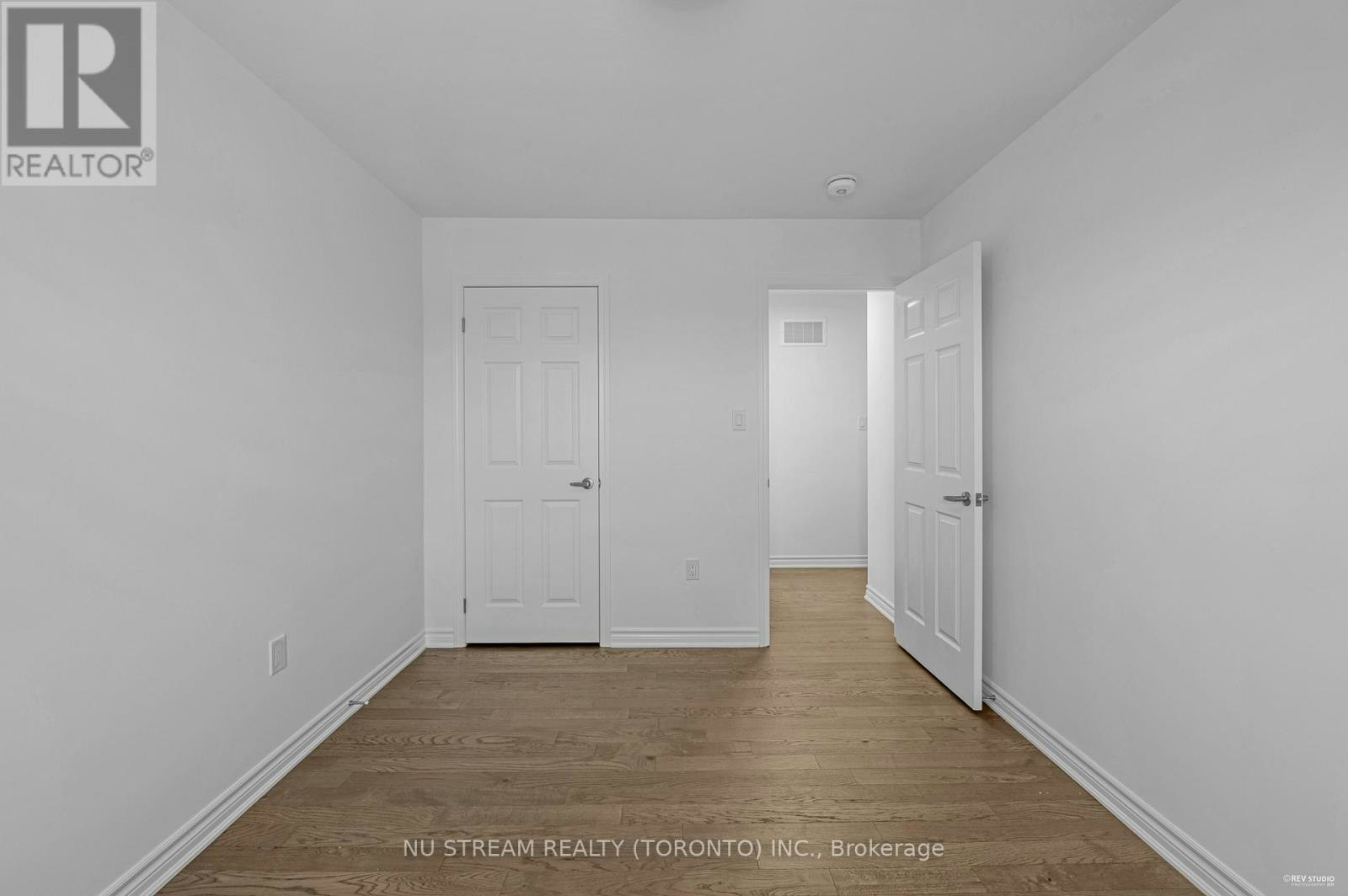 3034 Merrick Road, Oakville, ON, L6H 7G1 - 33