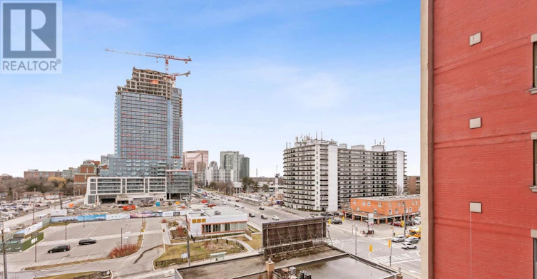 801-5949 Yonge Street, Toronto, ON, M2M 3V8 - 37