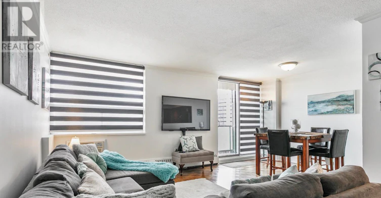 801-5949 Yonge Street, Toronto, ON, M2M 3V8 - 32