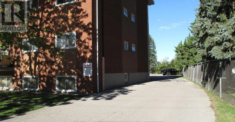 9-16 Brant Avenue, Guelph, ON, N1E 1E7 - 19
