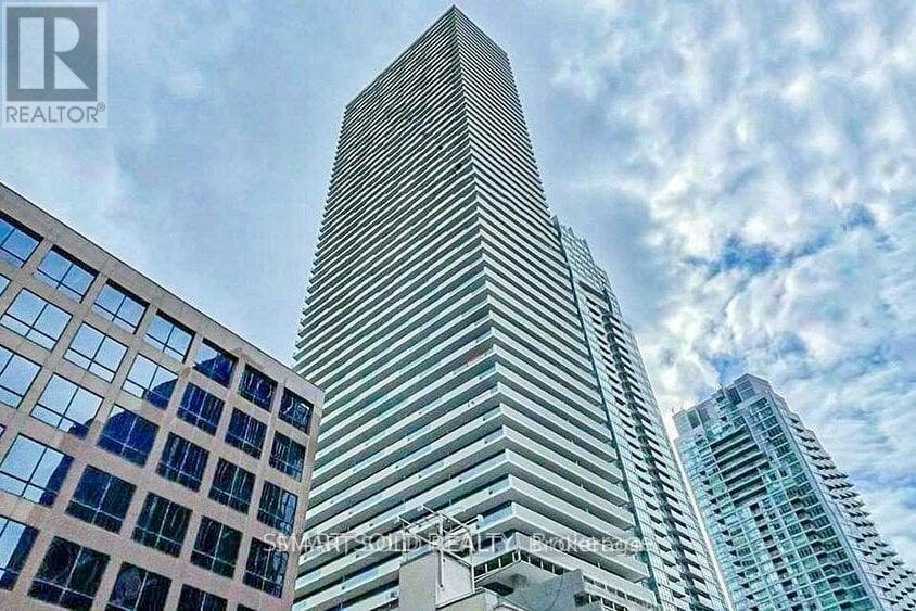 3103-2221 Yonge Street, Toronto, ON, M4S 2B4 - 3