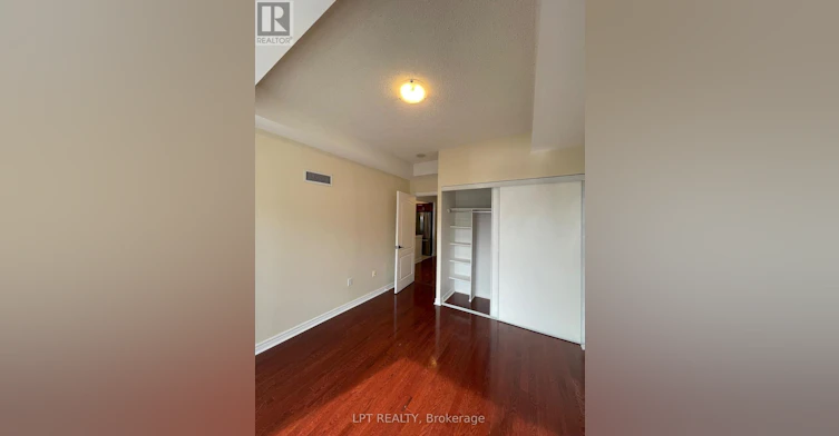 308-2 Edith Drive, Toronto, ON, M4R 2H7 - 12