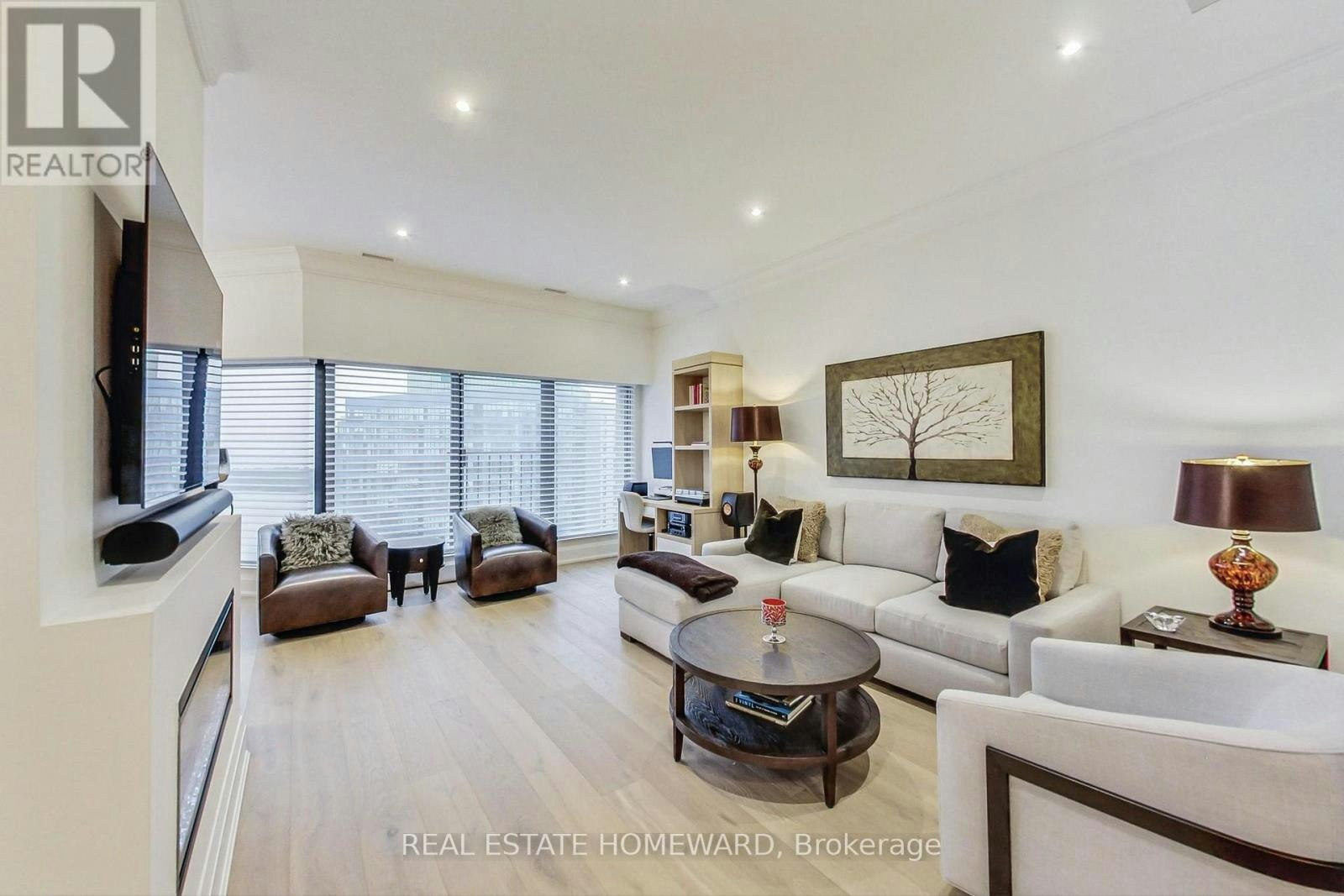 3612-55 Harbour Square, Toronto, ON, M5J 2L1 - 3