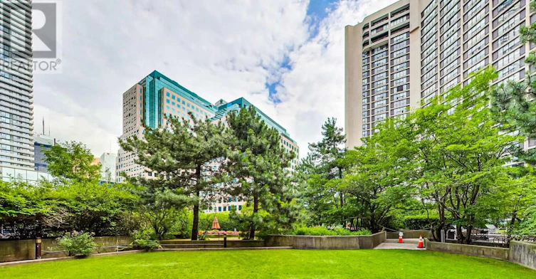 3612-55 Harbour Square, Toronto, ON, M5J 2L1 - 33