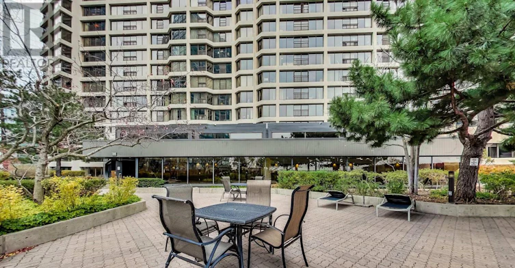 3612-55 Harbour Square, Toronto, ON, M5J 2L1 - 36