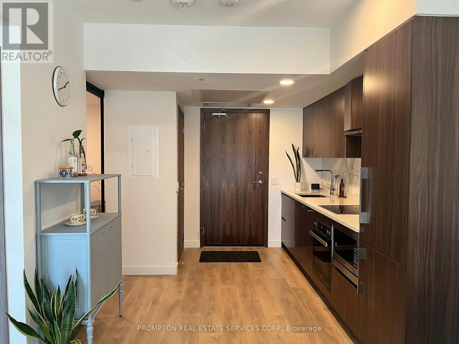 529-3 Concord Cityplace Way, Toronto, ON, M5V 0X4 - 4