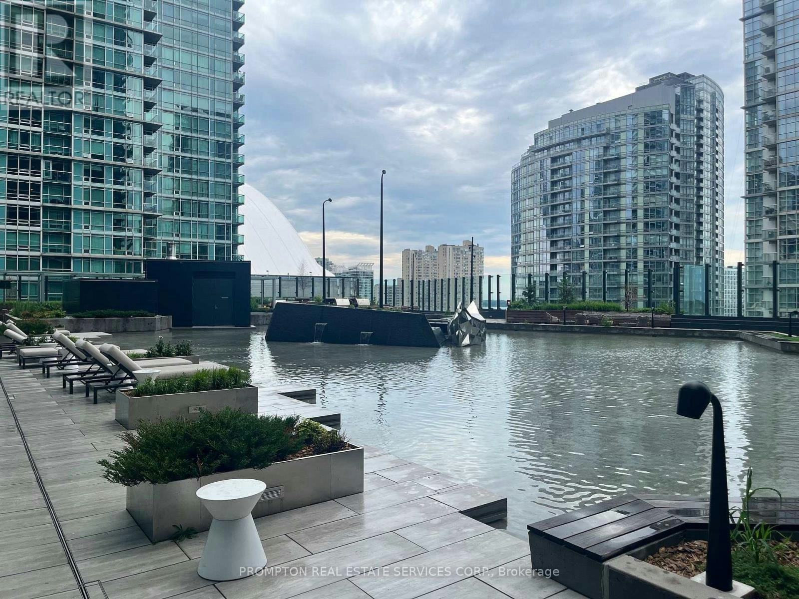 529-3 Concord Cityplace Way, Toronto, ON, M5V 0X4 - 21