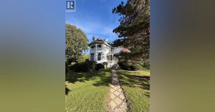 55 Water Street, Chatham-Kent, ON, N7M 3H8