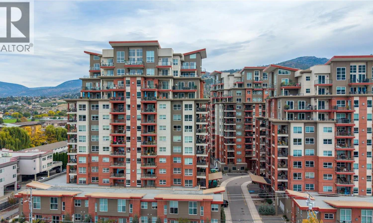 704-3346 Skaha Lake Road