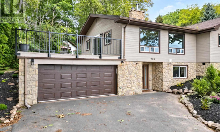 284 Beeches Road
